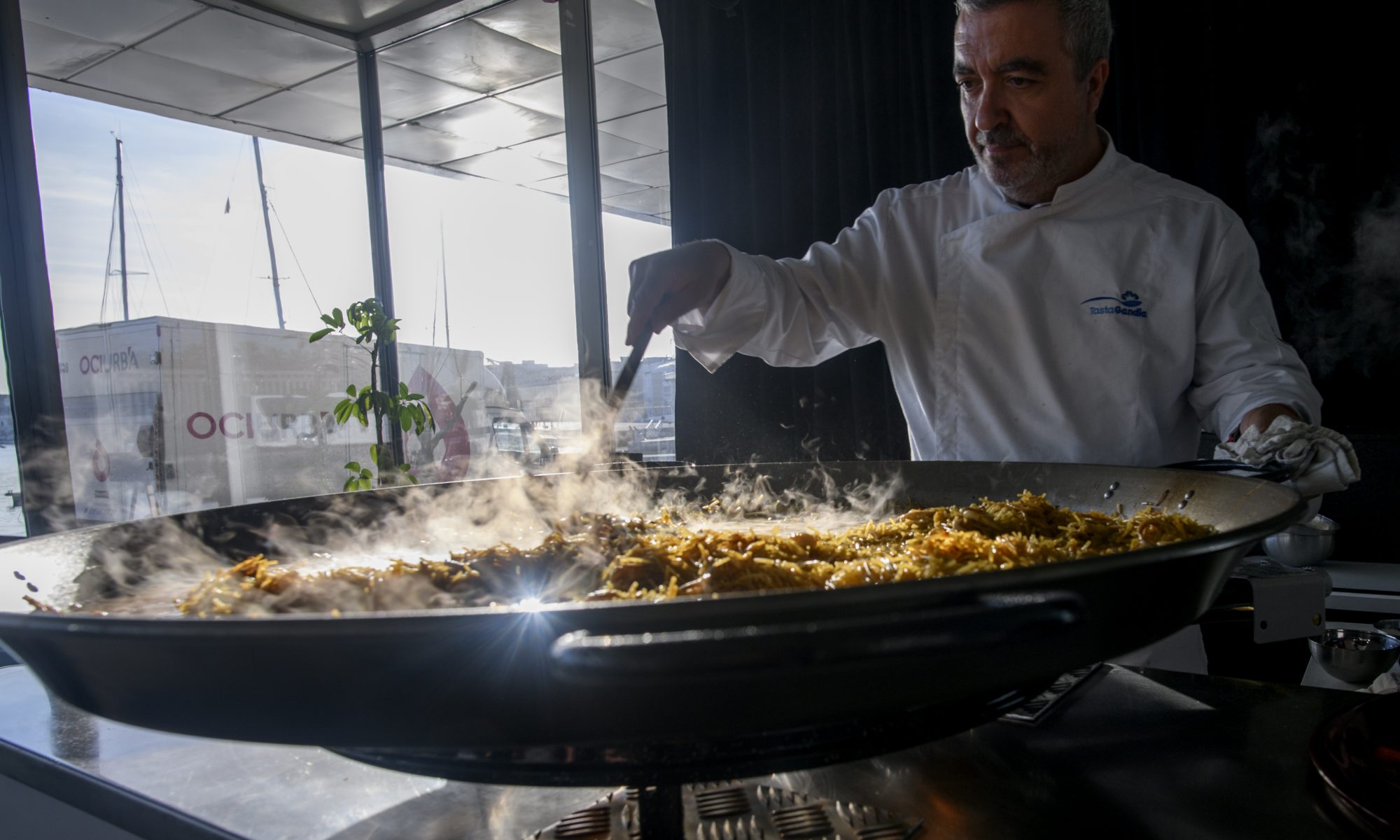 Presentación del 47º Concurso de la Fideuà de Gandia en Veles e Vents